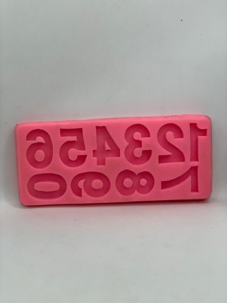 قالب سيلكون شكل احرف